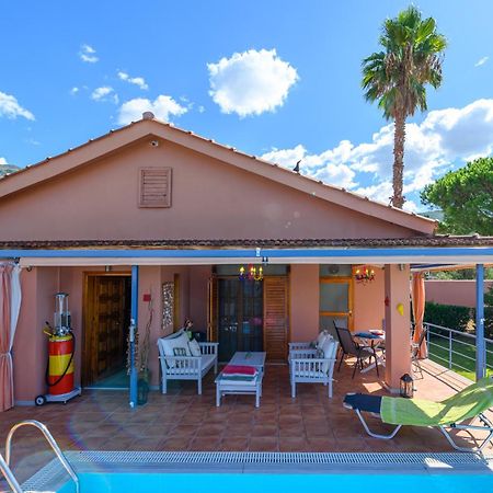 Cozy Small Smart Villa With Private Pool Mikri Mantineia Kalamata Extérieur photo
